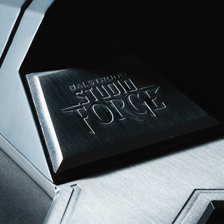 Batman StudioForge™ | 8” Bladed Displayable Chef Knife & Display Stand | The Gotham City™ Edge