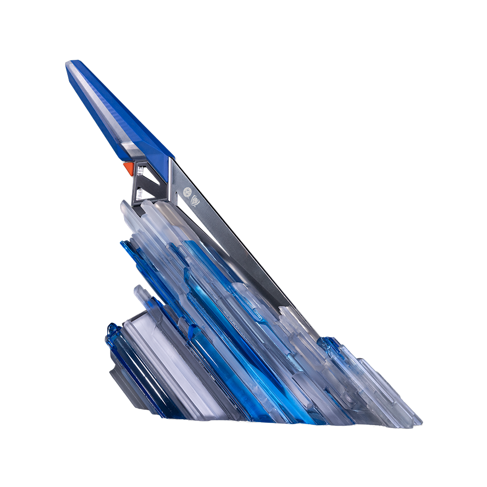 Superman™ x StudioForge™ | Edge of Solitude | 8.5” Collector’s Chef Knife & Display Stand