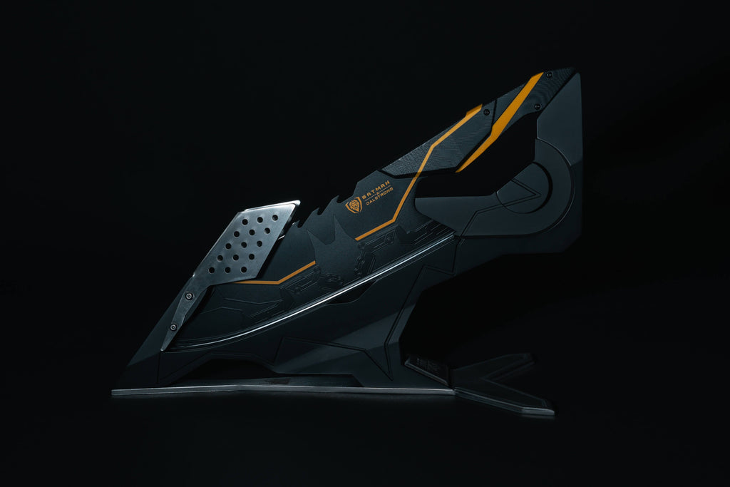 Batman StudioForge™ | 8” Bladed Displayable Chef Knife & Display Stand | The Gotham City™ Edge