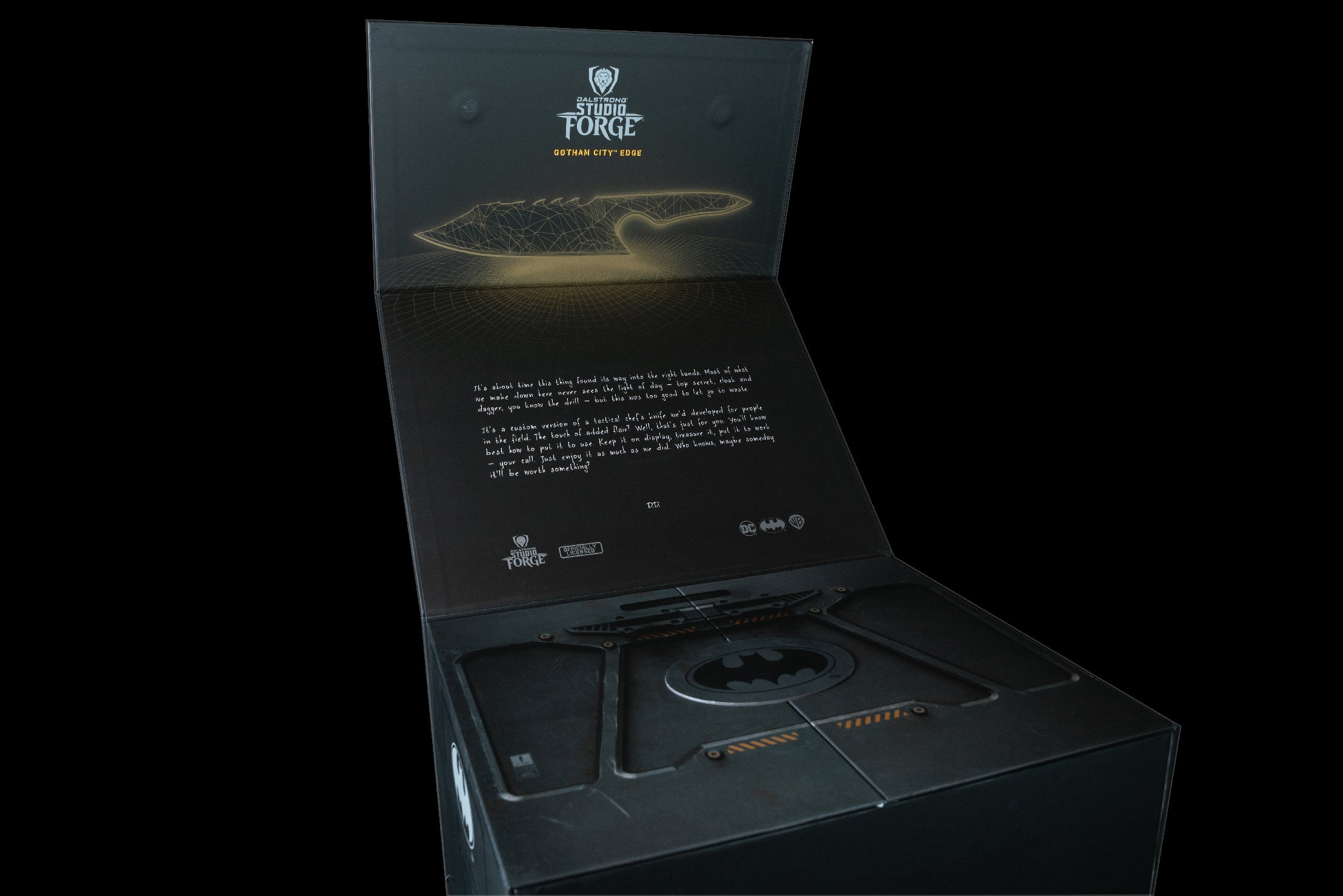 Batman StudioForge™ | 8” Bladed Displayable Chef Knife & Display Stand | The Gotham City™ Edge