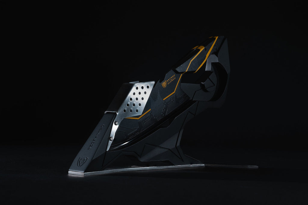 Batman StudioForge™ | 8” Bladed Displayable Chef Knife & Display Stand | The Gotham City™ Edge
