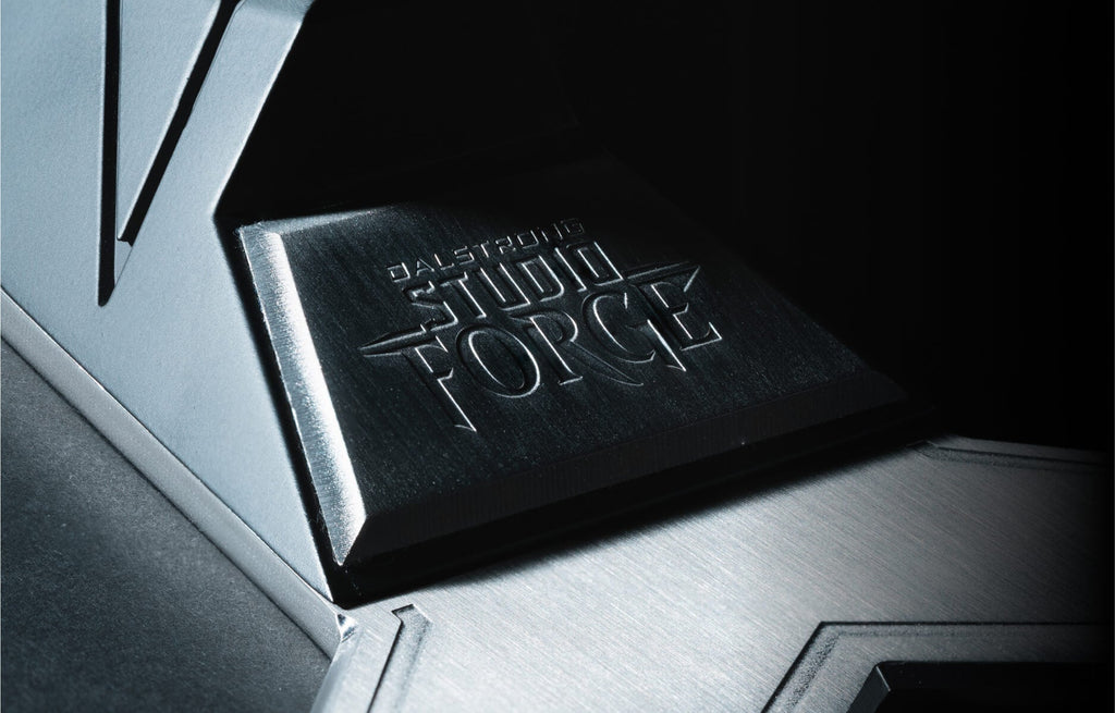 Batman StudioForge™ | 8” Bladed Displayable Chef Knife & Display Stand | The Gotham City™ Edge